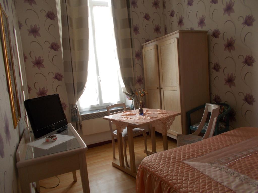 Plombières-les-Bains Residence Central Hotel מראה חיצוני תמונה