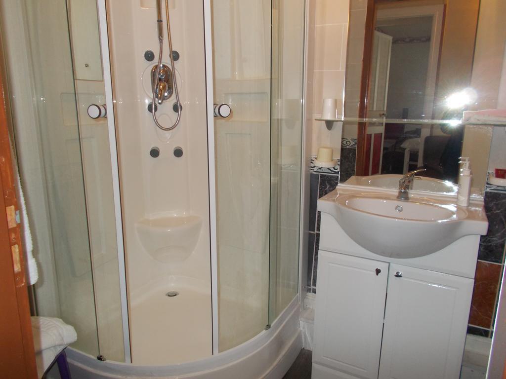 Plombières-les-Bains Residence Central Hotel מראה חיצוני תמונה