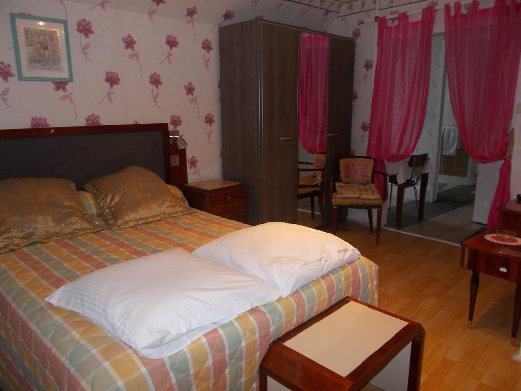 Plombières-les-Bains Residence Central Hotel מראה חיצוני תמונה