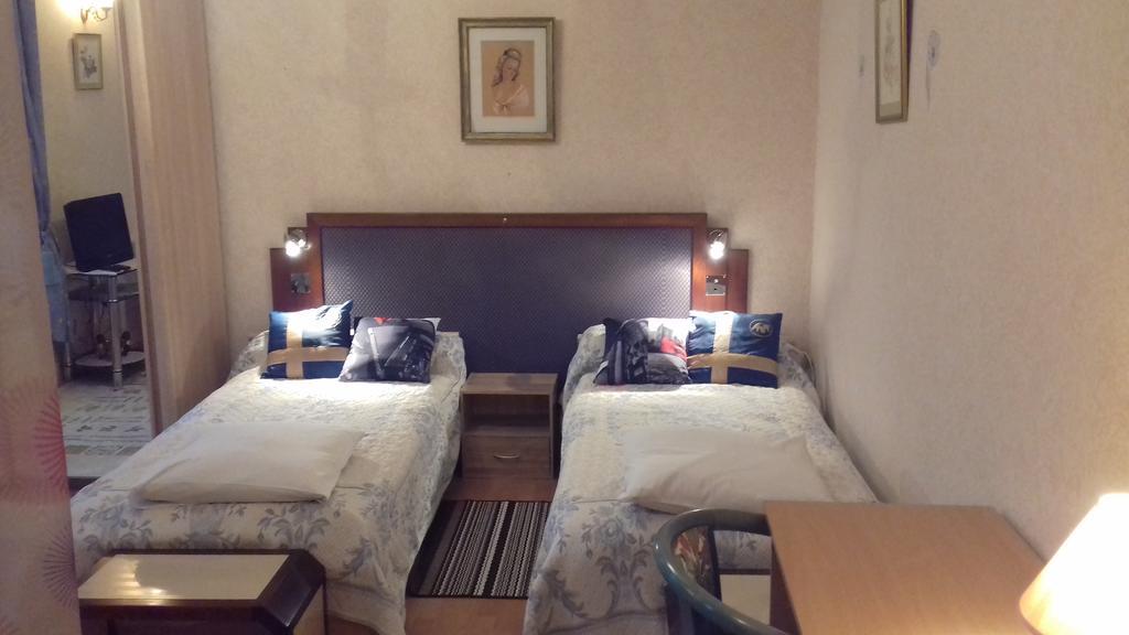 Plombières-les-Bains Residence Central Hotel מראה חיצוני תמונה